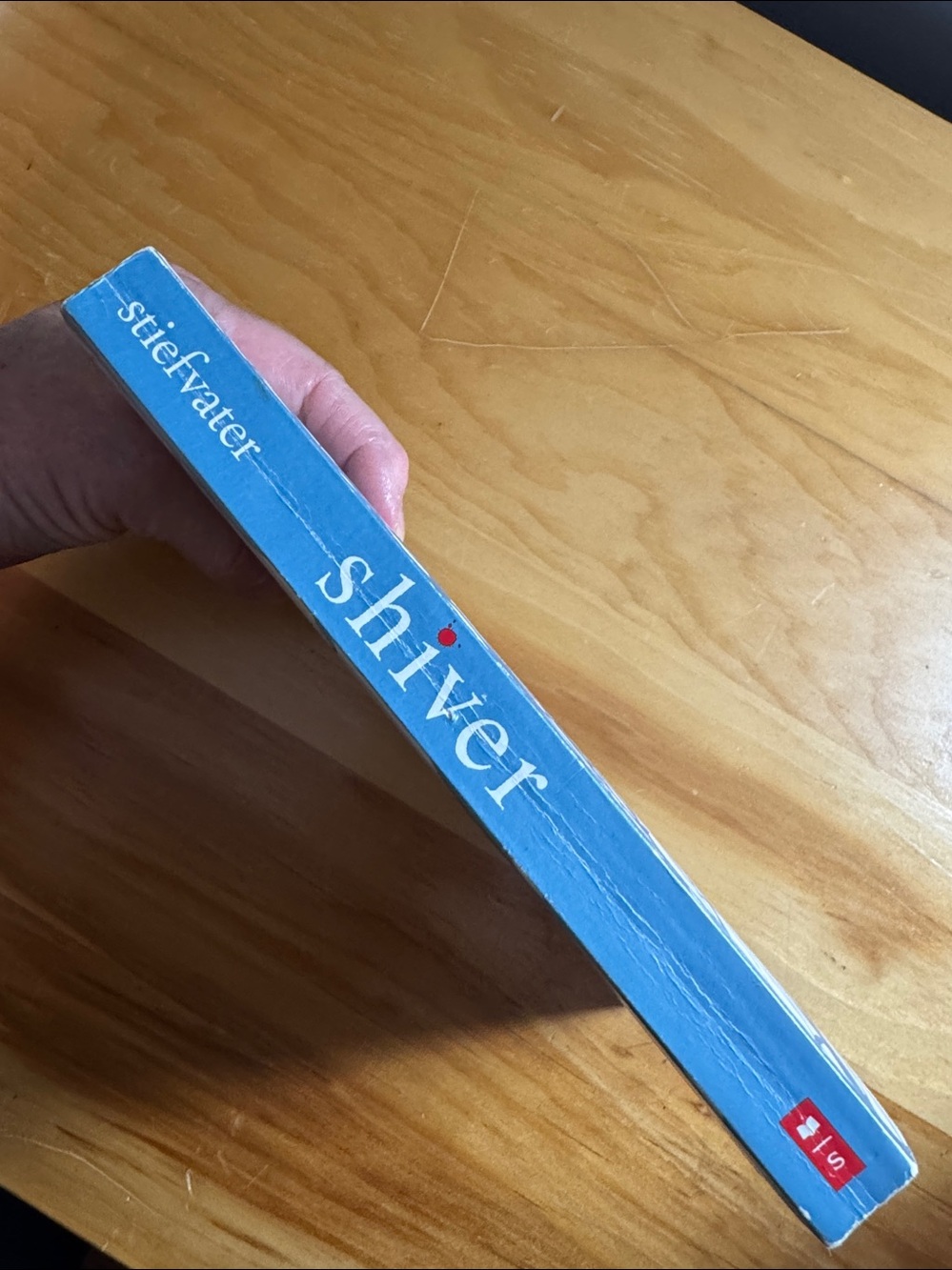 📚2/$6 Shiver #1 in The Wolves of Mercy Falls Series - Picture 3 of 12